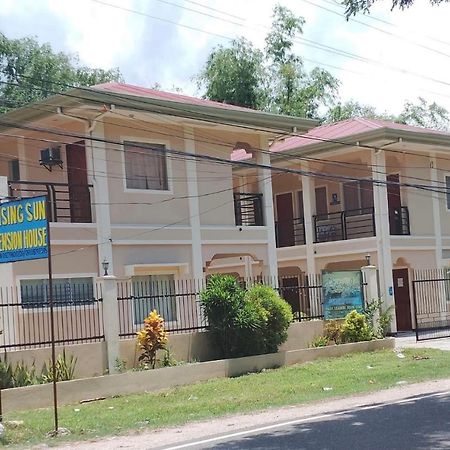 Rising Sun Pension House Oslob Kültér fotó